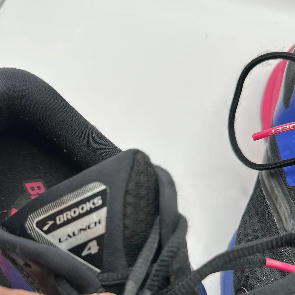 Brooks Sz 9 Launch 4 DNA Women's Athletic Shoes - Black, Pink, and Blue
